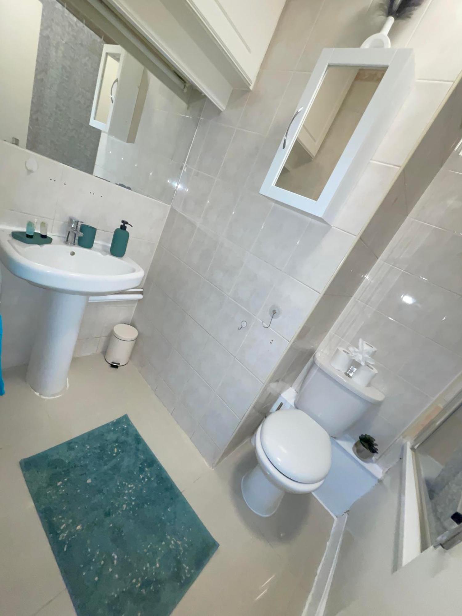 Cosy Private Two Bedroom Apartament In Kensinghton Can Fit Up To 8 Guests London Exterior foto